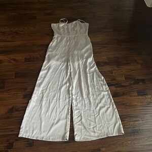 Women’s Cecico wide leg faux silk jumpsuit size M